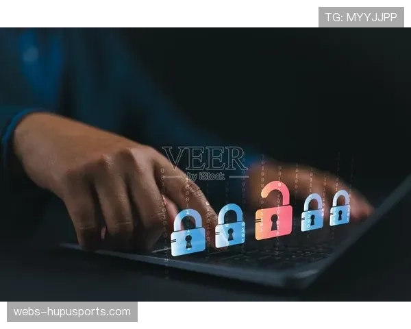 警方逮捕涉嫌非法入侵俱乐部数据库窃取战术报告的黑客